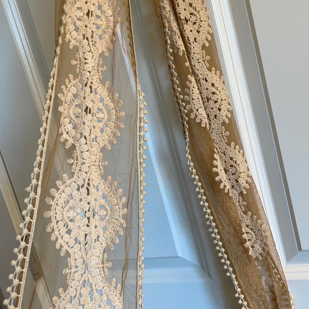 Club Monaco lace scarf